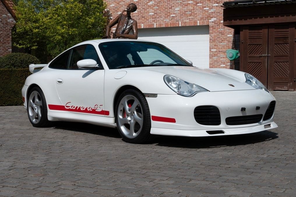 Porsche 996