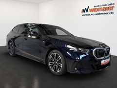 Fahrzeugabbildung BMW 520d Touring M Sport--DrivingProf/Pano/STHZG/AHK