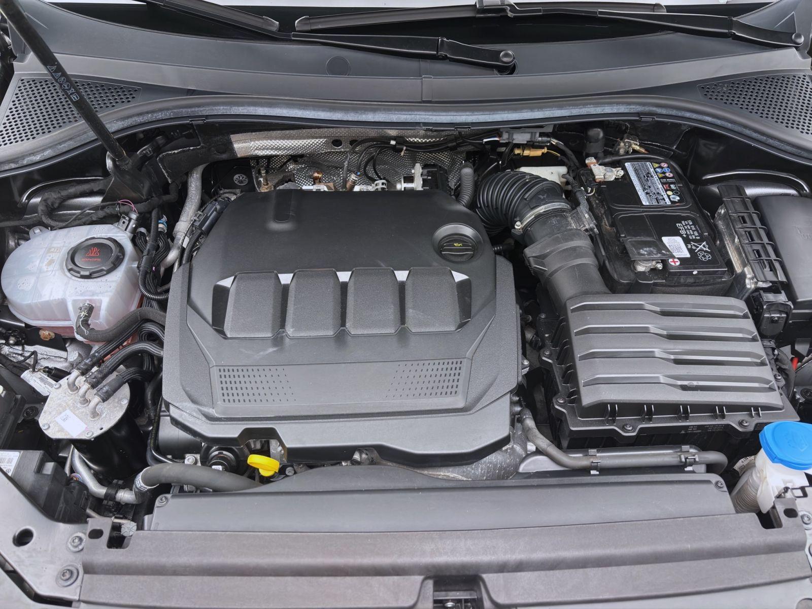 Volkswagen Tiguan 2.0 TDI DSG LIFE AHK KAMERA NAVI PDC