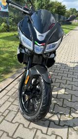 Aprilia Tuono 125 - APRILIA TUONO 125