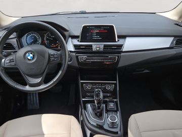 BMW 216 Active Tourer - 10