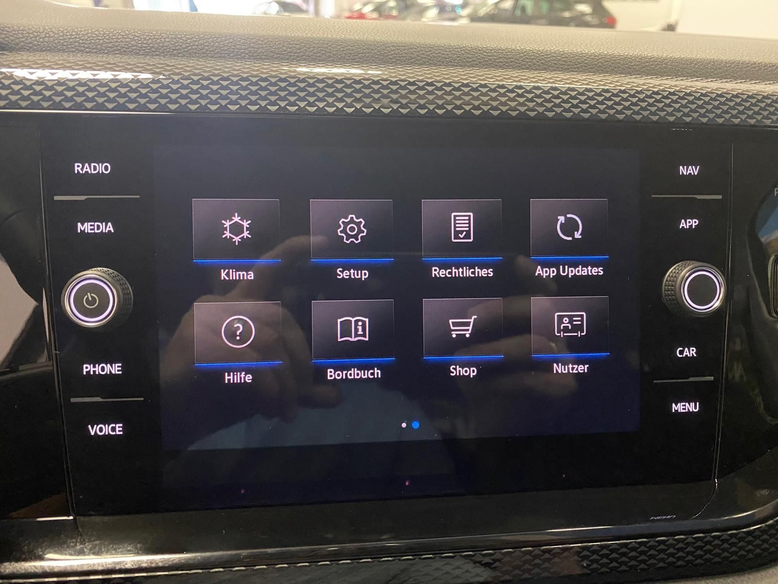Fahrzeugabbildung Volkswagen Taigo 1.5 TSI ACT Life APP+MATRIX+ALLWETTER+RFK+