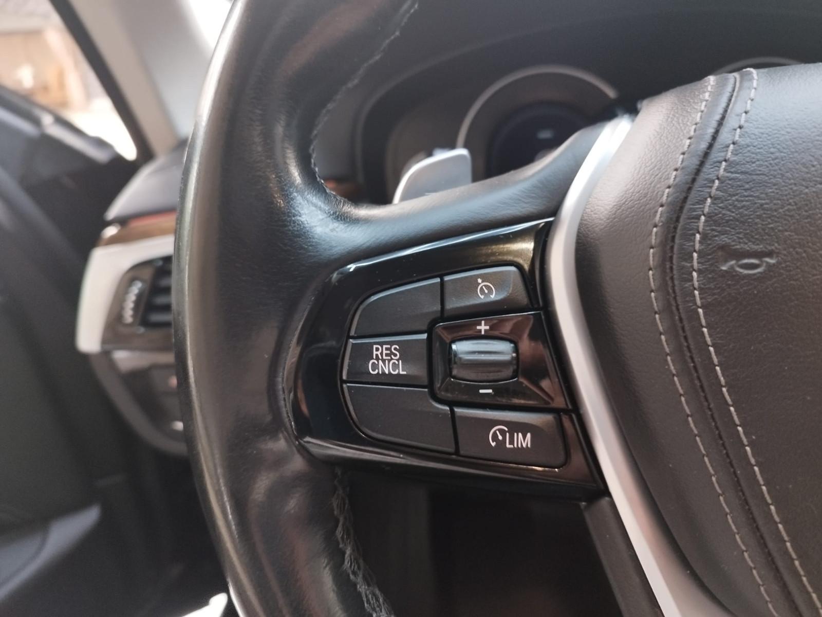 BMW 540 D TOURING XDRIVE LUXE  320 CH 4X4 BVA - BUSINESS-PAKET - BUSINESS-PAKET - CUIR NAPPA