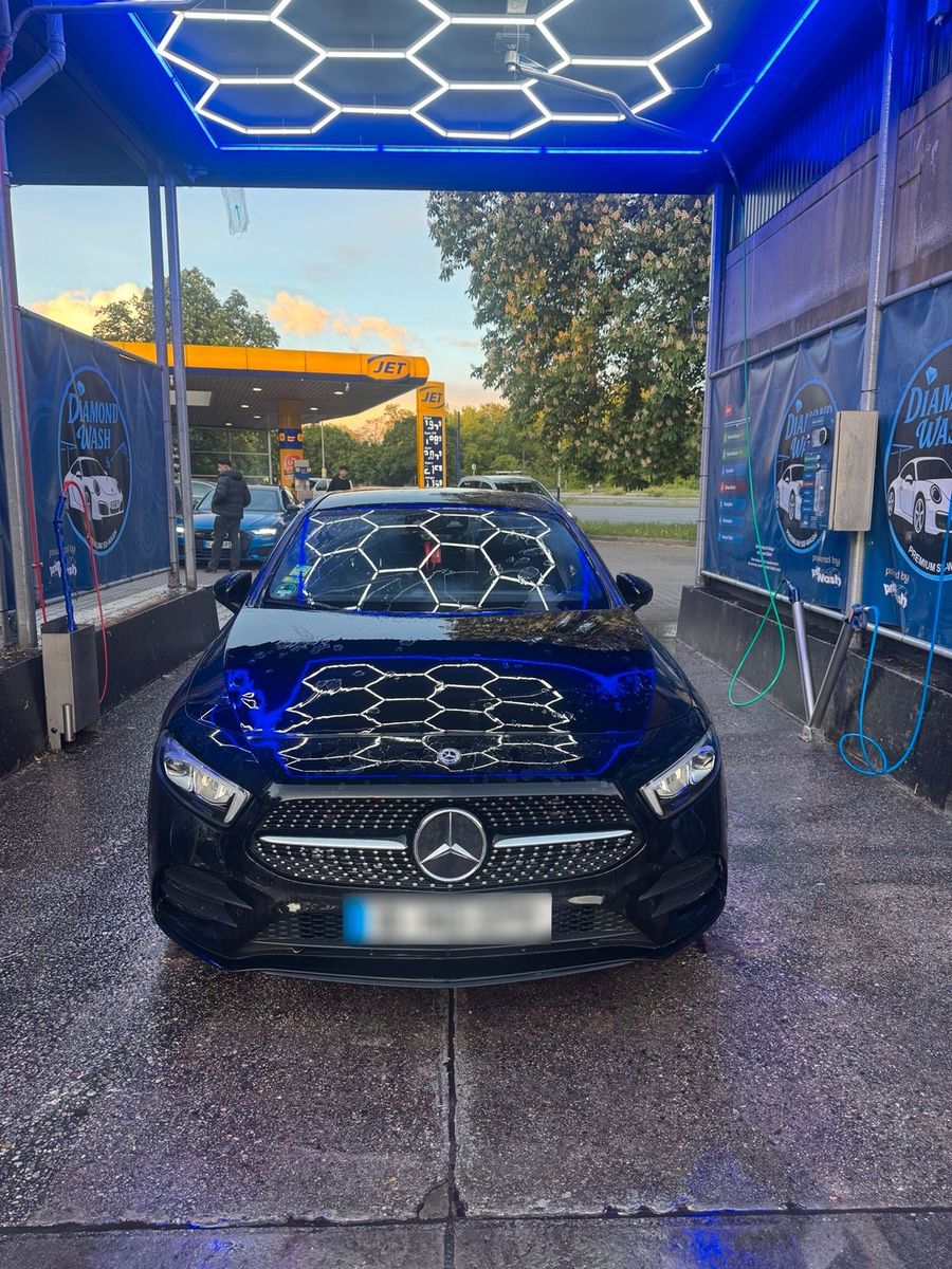 MERCEDES-BENZ Mercedes A180 AMG line