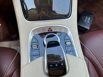 Bild 21 Mercedes-Benz S 560 S -Klasse Maybach Lim. S 560 4Matic