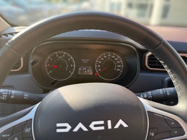 Fahrzeugabbildung Dacia Duster II Extreme 1.3 TCe 150 +NAVI+KLIMA+RFK+SH