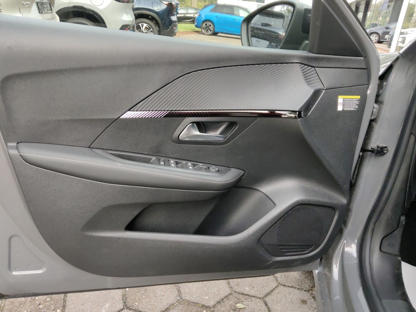 Peugeot 208 - Bild 13
