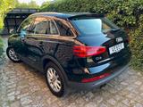 Audi Q3 2.0 TFSI quattro AHK SHZ 17 Zoll GR 1.Hand - Audi Q3 bis 10.000 Euro