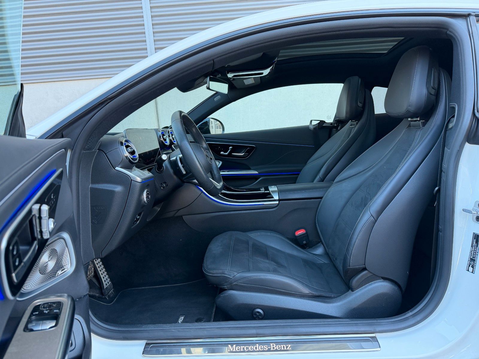 Fahrzeugabbildung Mercedes-Benz CLE 450 4M AMG HUD+360°+Burm+Memory+Pano+Digital