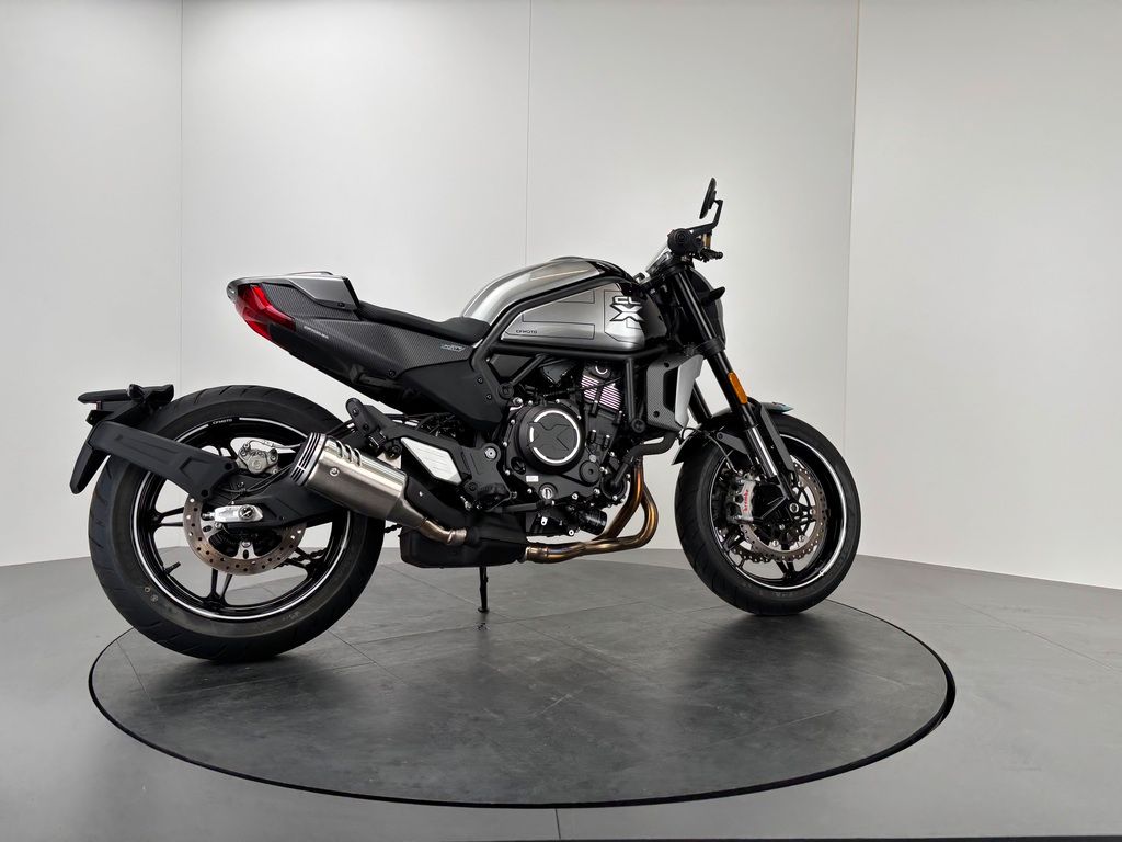 Fahrzeugabbildung CFMOTO CL-X Sport *NEUWERTIGER ZUSTAND