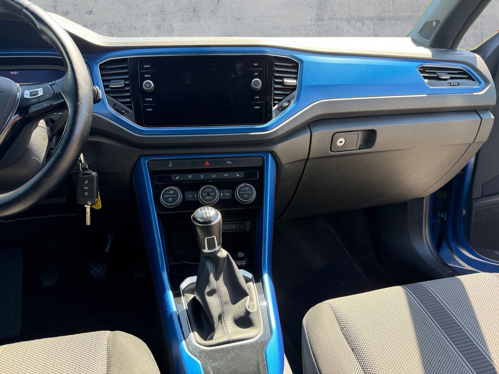 Volkswagen T-Roc - Bild 11