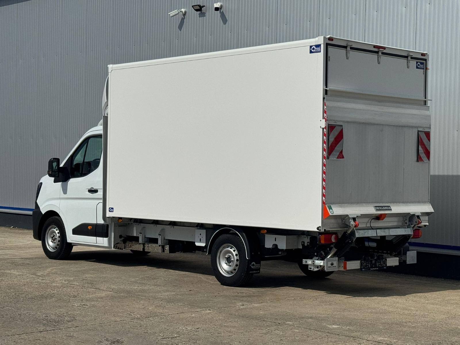 Renault Master Koffer 410x210x230cm LBW