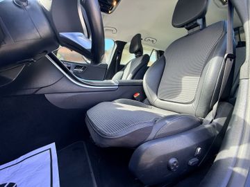 Mercedes C 220 - 12