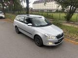 Skoda Fabia Combi Ambition AUTOMATIK 1-HAND PDC KLIMA - Skoda Fabia: Standheizung