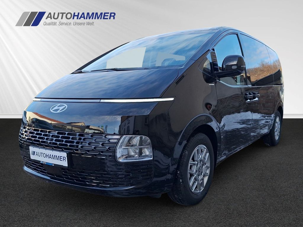 Image of Hyundai STARIA