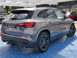 Mercedes-Benz GLA 200 AMG NightPaket +R-Kam+Ambiente+Distronic - Mercedes-Benz GLA 200 in Hamburg