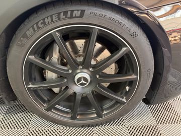Mercedes S 560 - 9