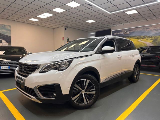 Peugeot 5008 1.5 131cv bluehdi Allure s * ADATTA