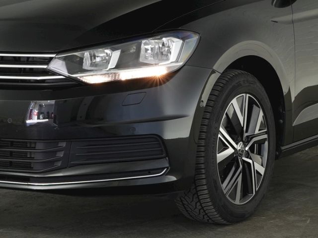 Touran COMFORTLINE TDI DSG 7-SITZER+ANHÄNGERKUPP