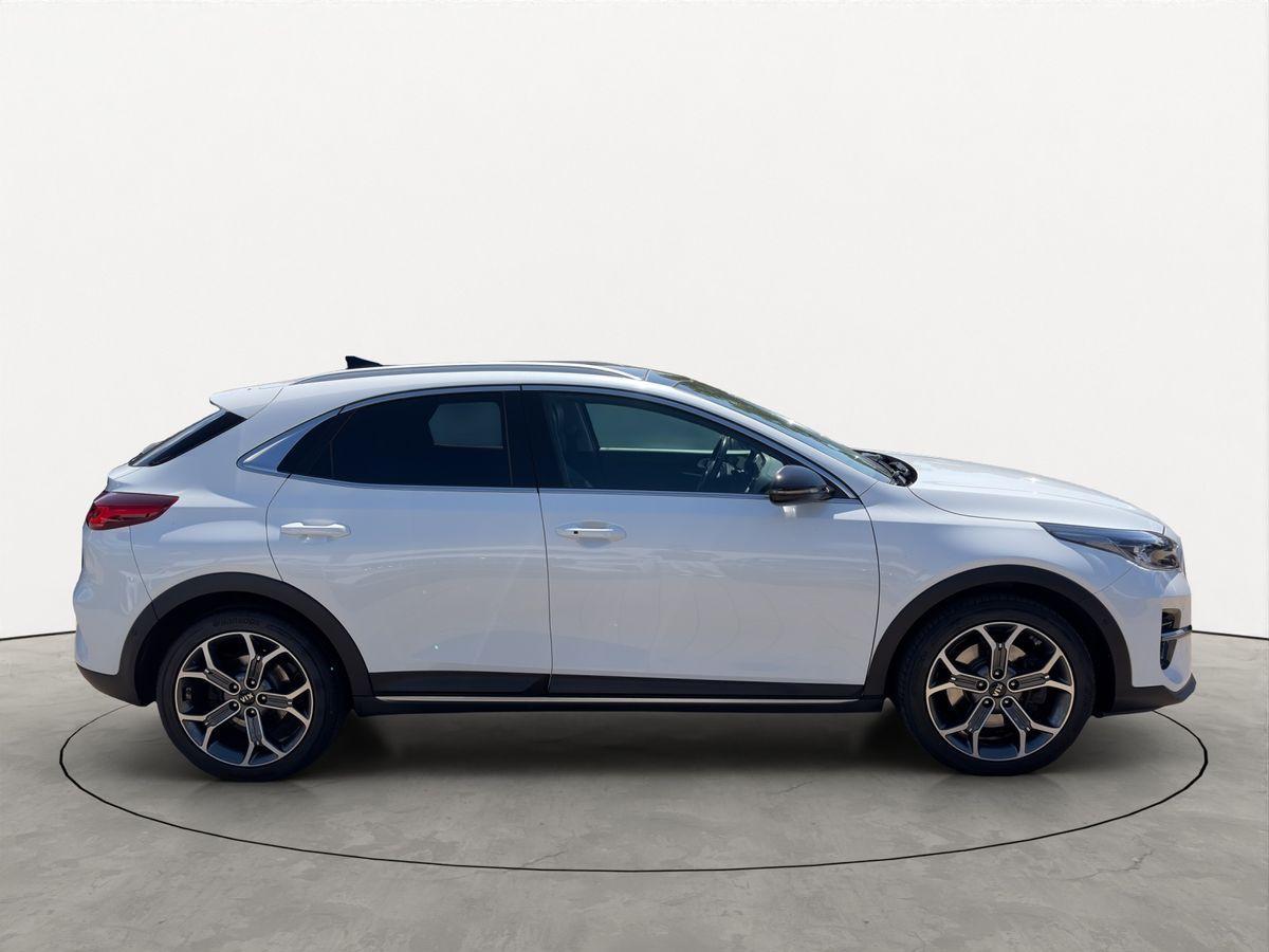 Kia Xceed 1.6 T-GDI Platinum Pano RFK LED SHZ
