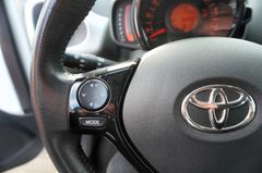 Fahrzeugabbildung Toyota Aygo AYGO x-play touch Kamera Klima Tempomat
