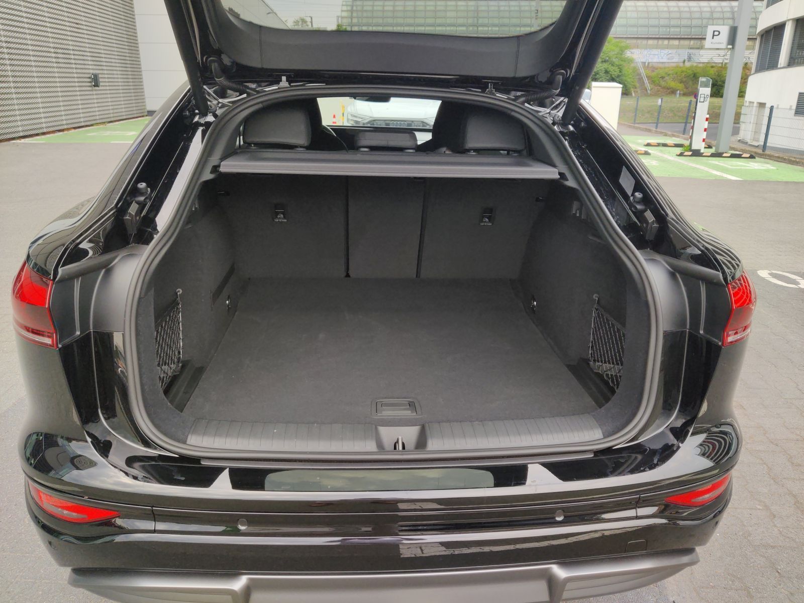 Audi Q6 e-tron - Bild 18