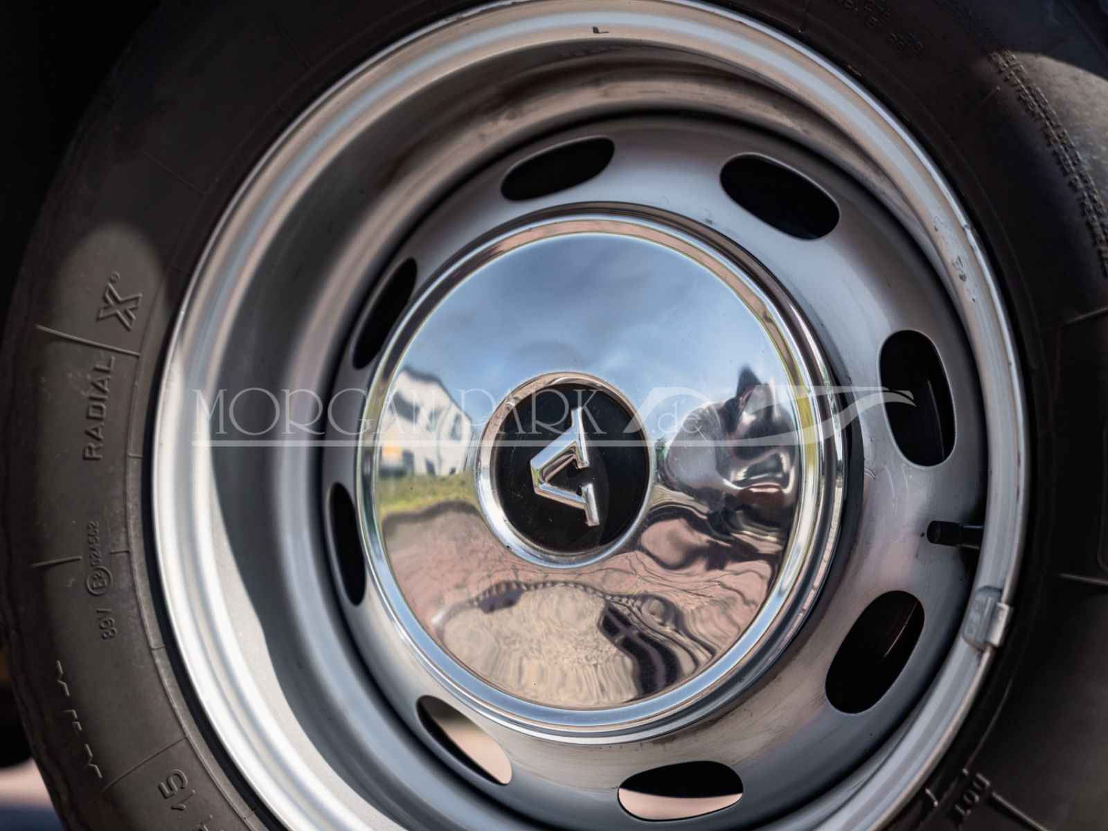 Fahrzeugabbildung Volvo P 1800 S