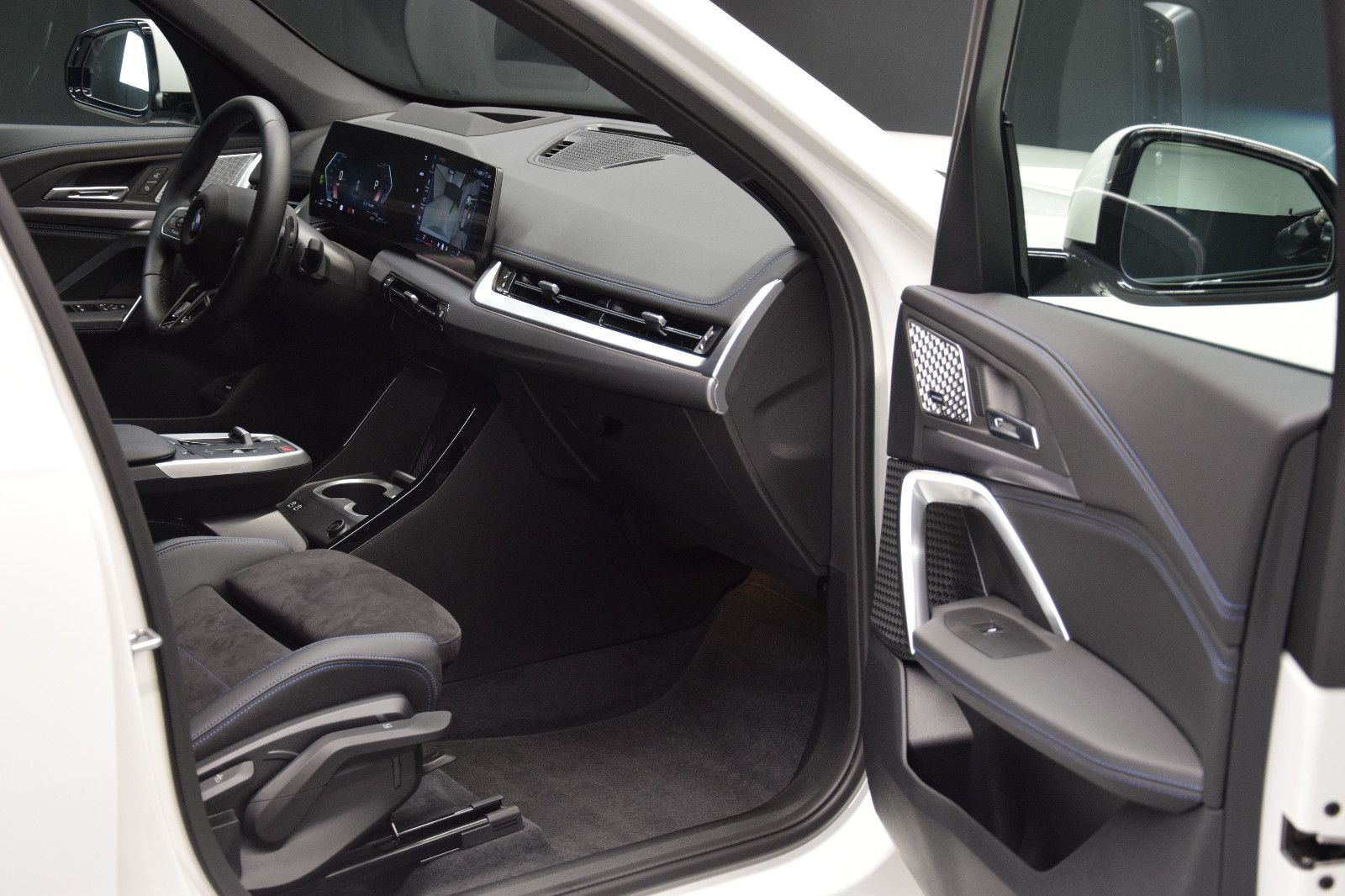 Fahrzeugabbildung BMW X1 23d xDrive M Sport Pro HuD AHK 360°NP:71.870€