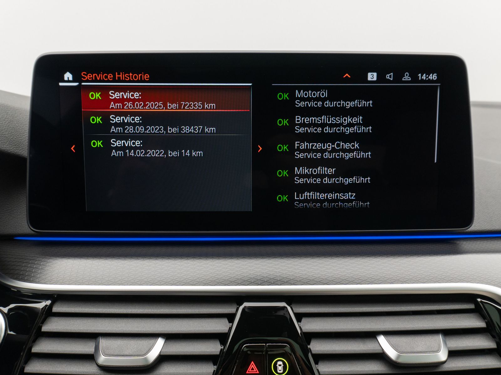 Fahrzeugabbildung BMW 540i xD M Sport Glasdach Kamera HUD DAB H/K 19"