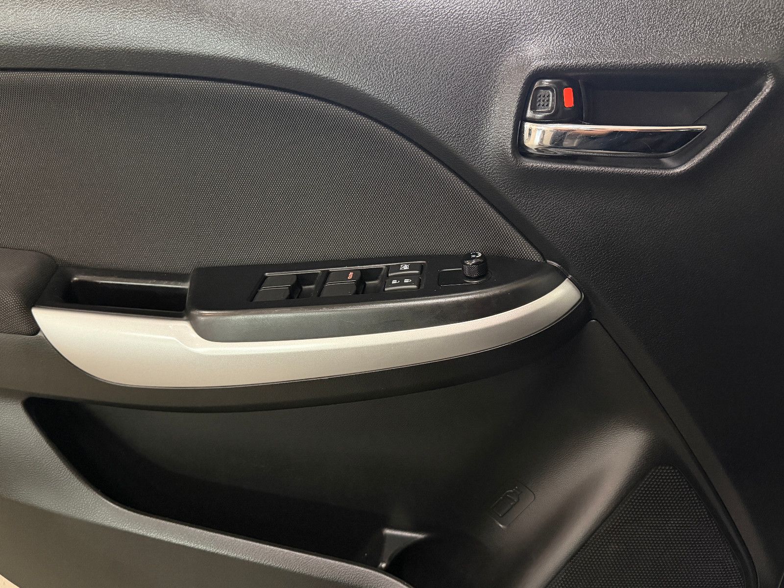 Suzuki Baleno COMFORT ACC KEYLESS-GO NAVI KAMERA XENON