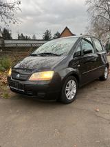 Fiat Idea 1.4 16V - Neuer Tüv - Klimaautomatik  - Fiat Idea von privat