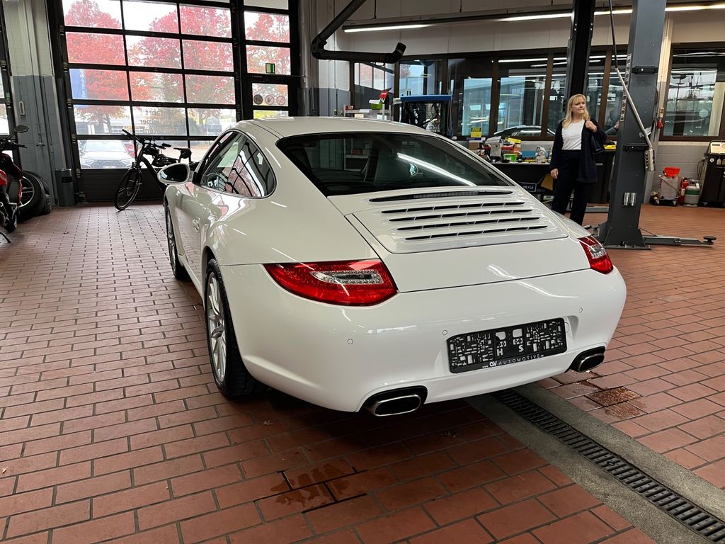 PORSCHE 997 2009