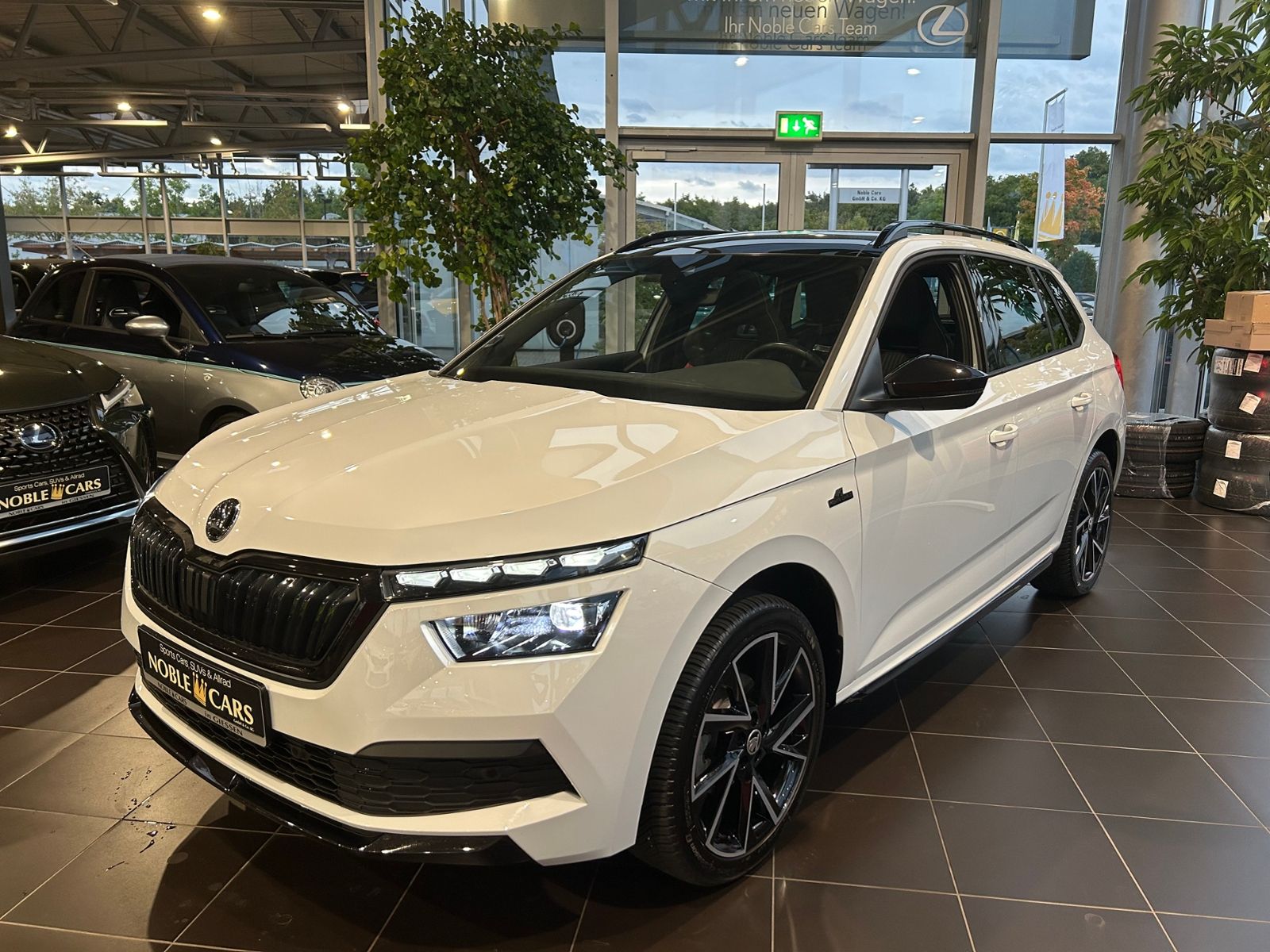 Fahrzeugabbildung SKODA Kamiq Monte Carlo AHK PANO LED NAVI