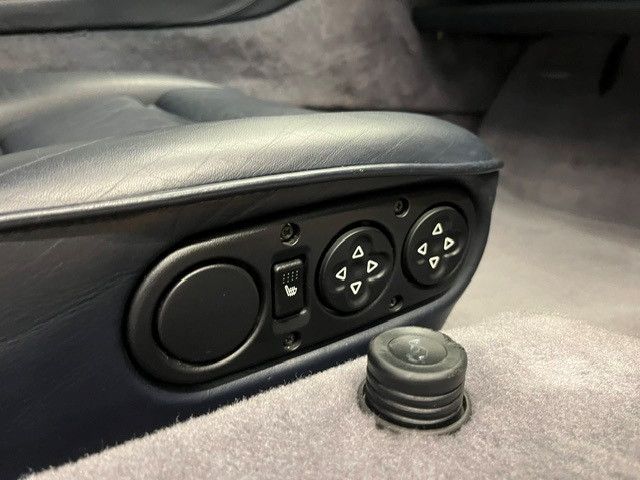 PORSCHE 928 1987