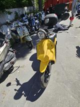 Govecs Flex 2.0 50 ccm Elektroroller Akku Rausnehmbar - 50CC