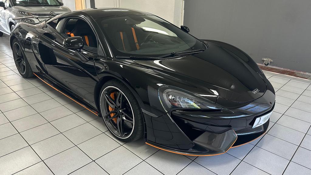 McLaren 570S