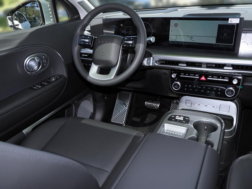 Fahrzeugabbildung Hyundai IONIQ 9 6-Sitzer UNIQ Panoramadach Relax-Paket