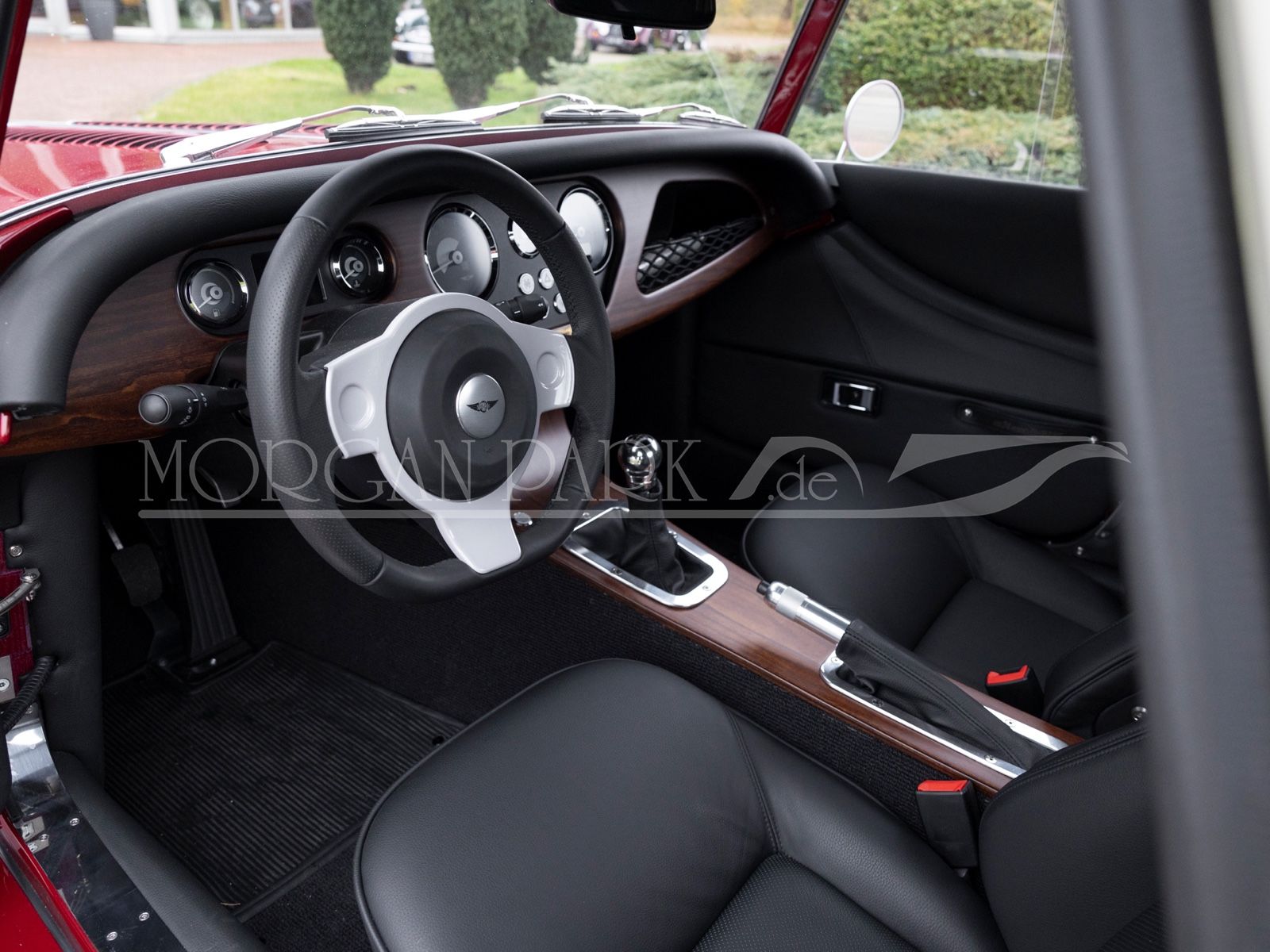 Fahrzeugabbildung Morgan Plus Four Sondermodell LM62 *rot Nr. 30/62*