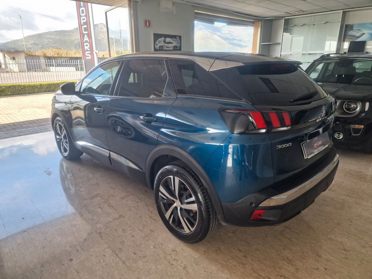 Peugeot 3008 1.5 HDi 130cv Allure 2023 imagem 2