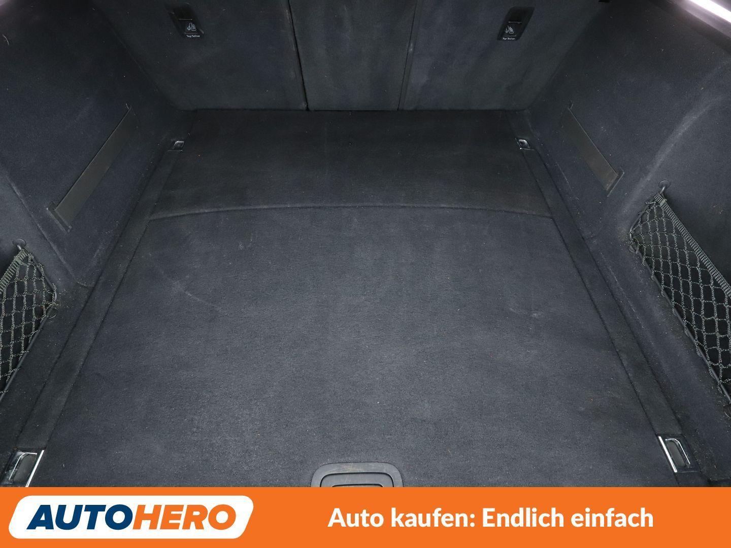Audi A4 35 TDI Sport Aut.*NAV*LED*TEMPO*PDC*SHZ*AHK*