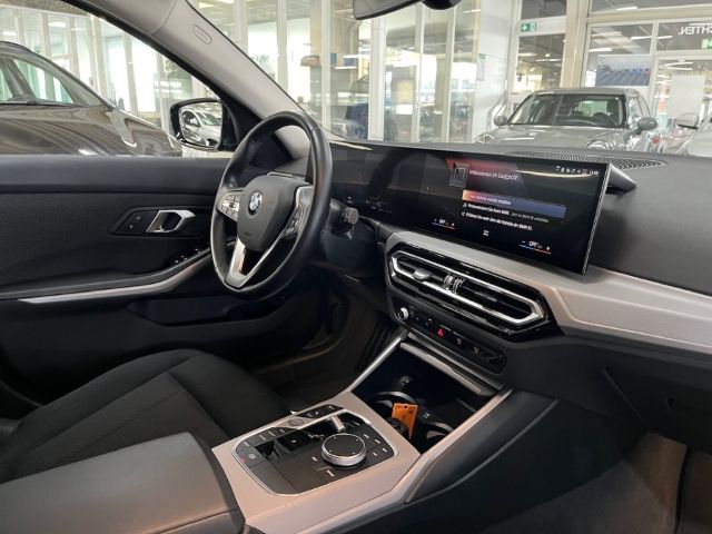 BMW 318 i A Touring 17''Navi LED PDC SHZ DAB Fernlas foto 7