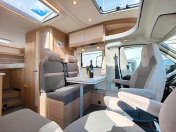 Fahrzeugabbildung LMC Cruiser V 646 G 2023 - Paket, Navi, Aut, SALE! -