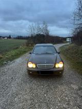 Mercedes-Benz Mercedes Benz C240 Elegannce // Benziner // - Mercedes-Benz C 240 in München