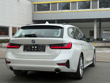 BMW 320 - 11