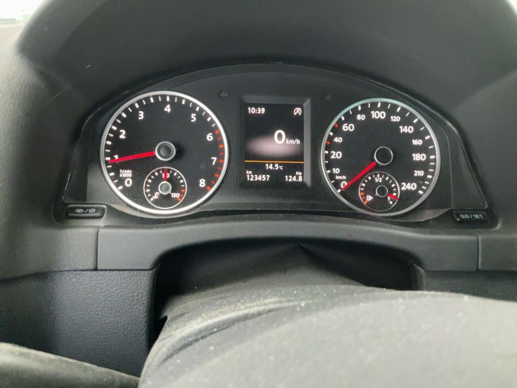 1.4 TSI DSG Bi-Xenon AHK KAMERA SHZ Tempo