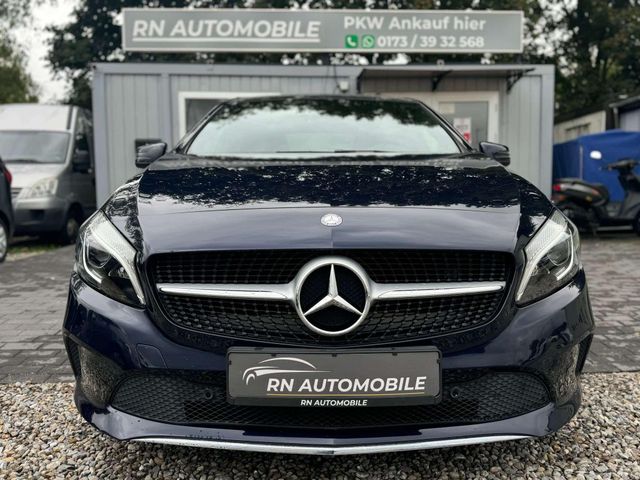 Mercedes-Benz A 160 *LED* PANORAMA *SCHECKHEFT*