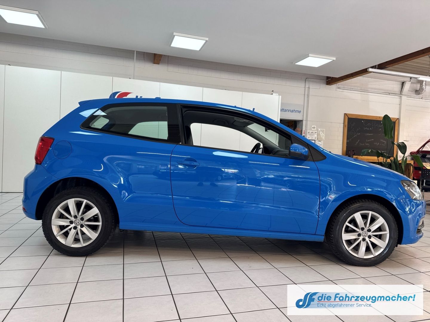 Fahrzeugabbildung Volkswagen Polo V Comfortline BMT Start-Stopp Klimaautom PD