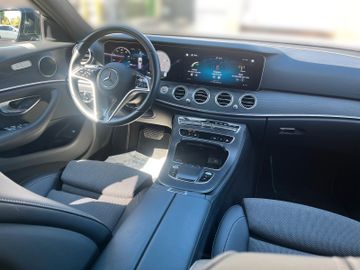 Mercedes-Benz E 200 E T-Modell E 200 d