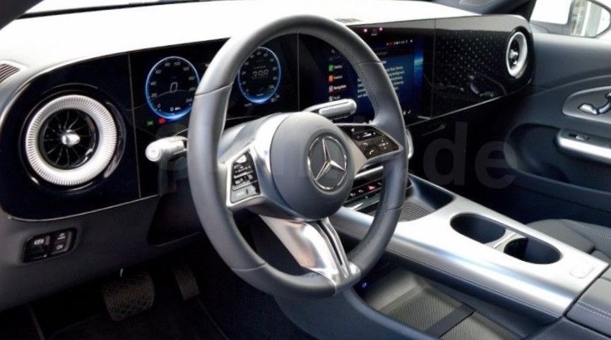 Mercedes-Benz Mercedes-benz CLA 350 EQ 4Matic Advanced imagem 3