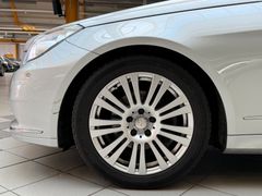 MERCEDES-BENZ E 250 CGI Cabrio|Navi|Airscarf|SHZ|PDC|Bi-Xenon